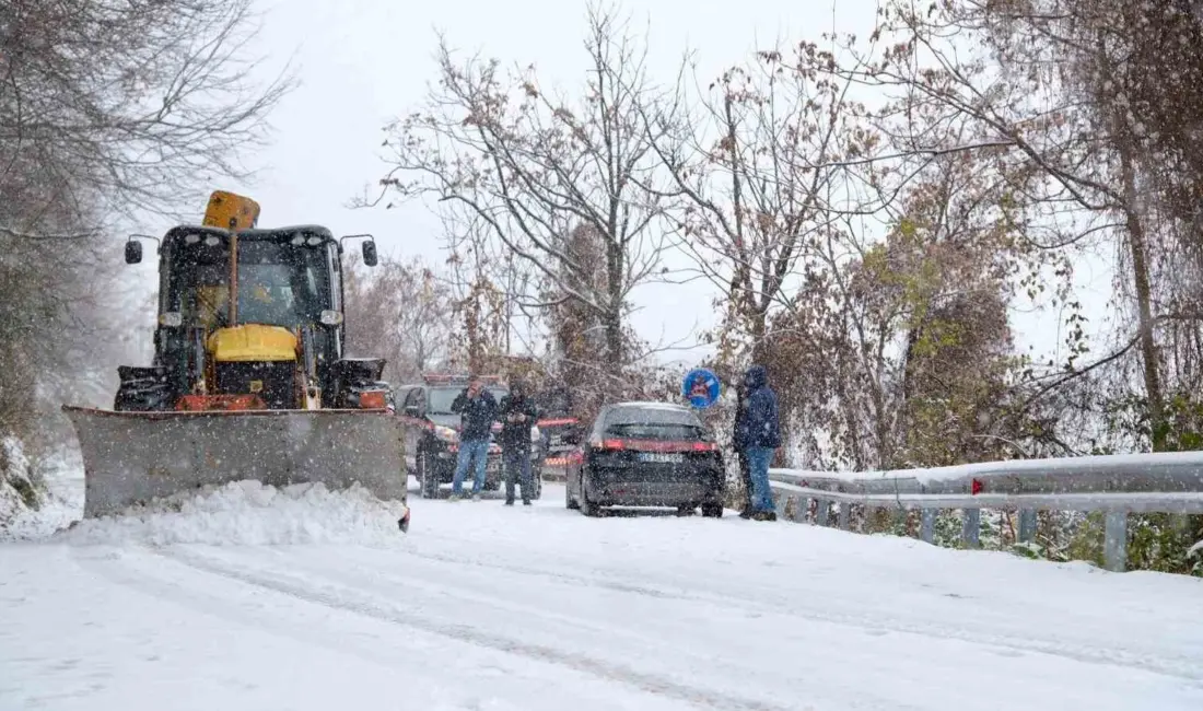 Yıldırım Belediyesi, Bursa’da etkili olan kar yağışının günlük hayatı olumsuz