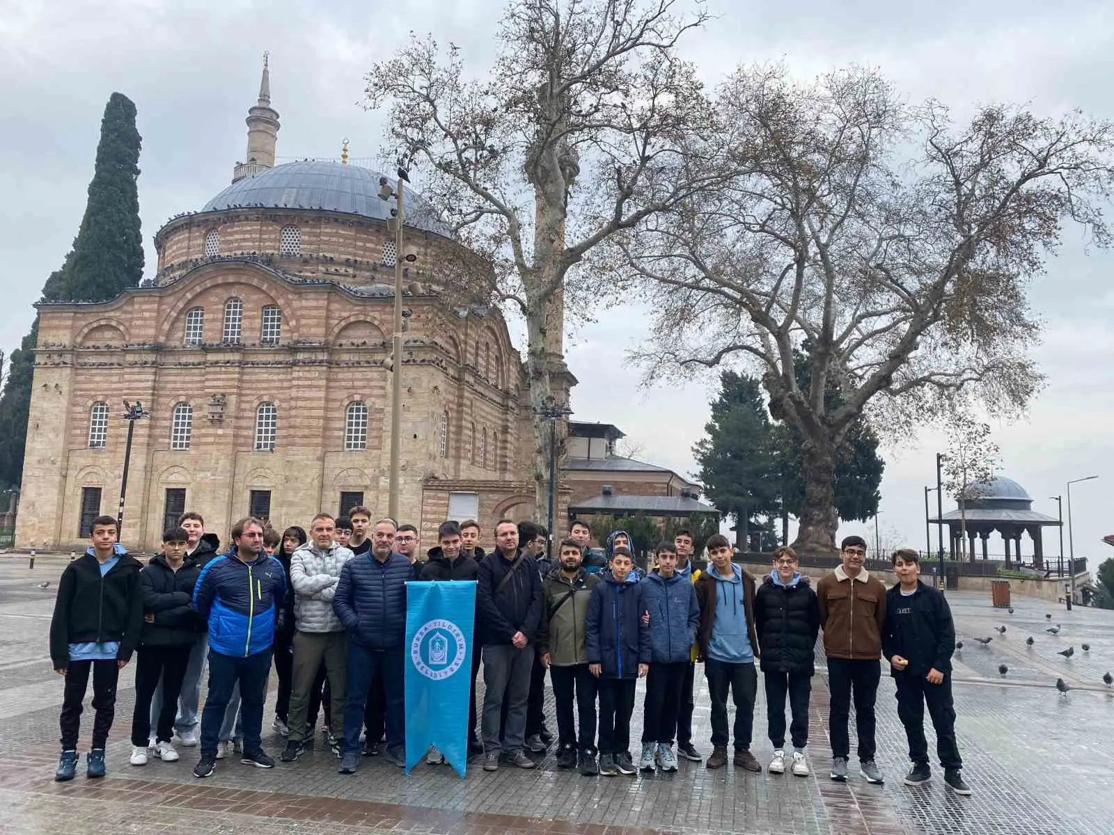Yıldırım Belediyesi, gençlerin hem fiziksel hem de kültürel gelişimlerine katkı