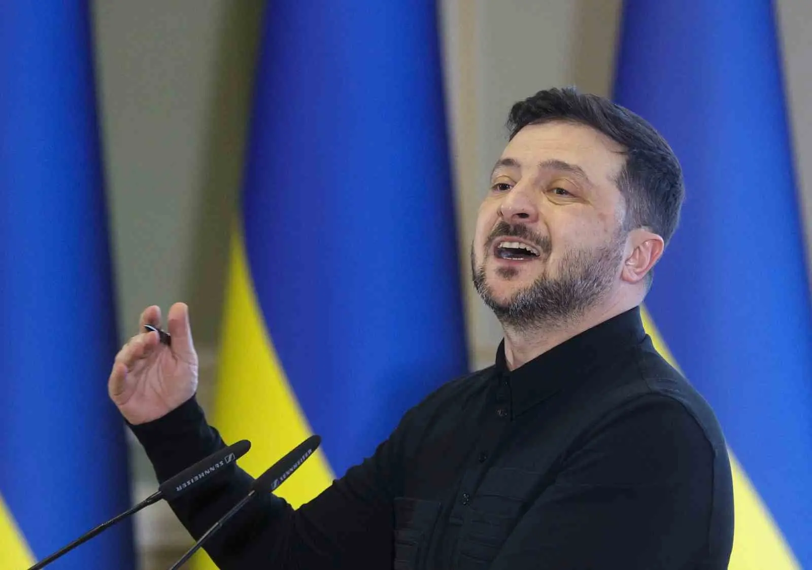 Ukrayna Devlet Başkanı Vladimir Zelenskiy, Rusya ile savaşın sona erdirilmesi