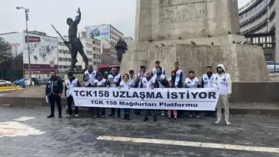 TCK 158 Mağdurları Platformu üyeleri, Ankara’da basın açıklaması yaptı. Platform