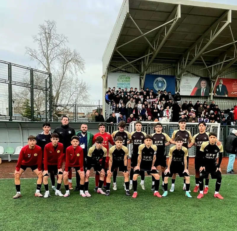 İnegöl’ün genç temsilcisi Alanyurtspor U-16 takımı, play-off son maçında Panayırspor’u