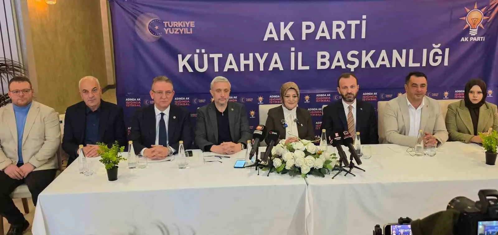 AK Parti Kütahya İl Başkanı Ceyda Çetin Erenler, Çalışan Gazeteciler