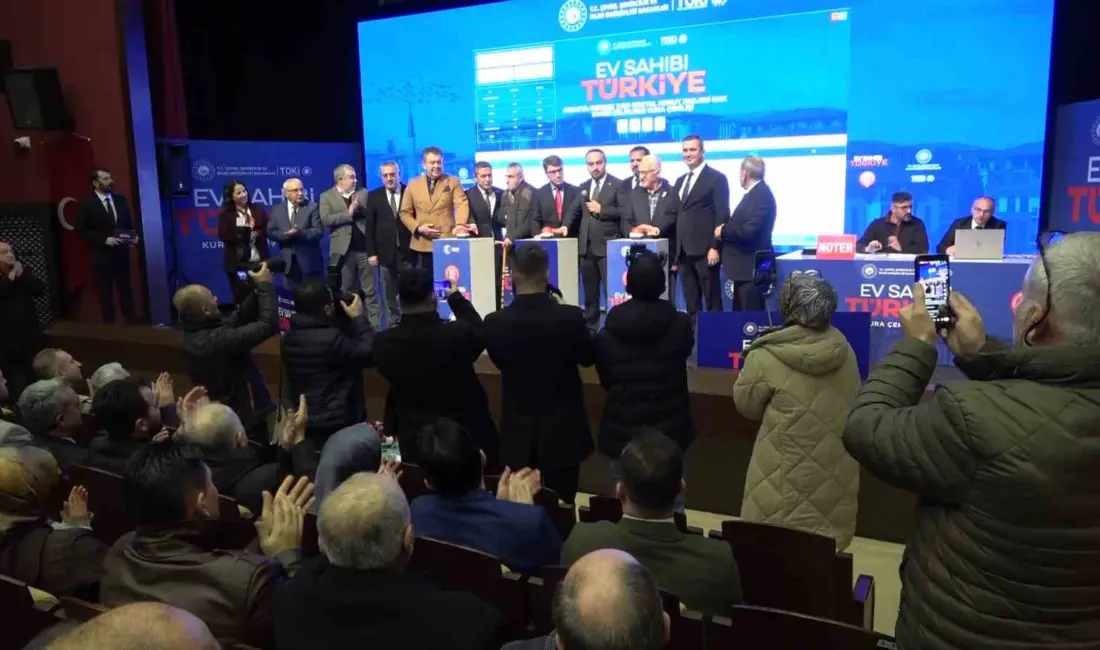 Amasya’da TOKİ’nin 500 Bin Sosyal Konut Projesi kapsamında 2 bin