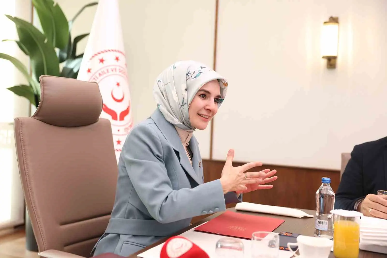 Aile ve Sosyal Hizmetler Bakanı Mahinur Özdemir Göktaş, Aile ve