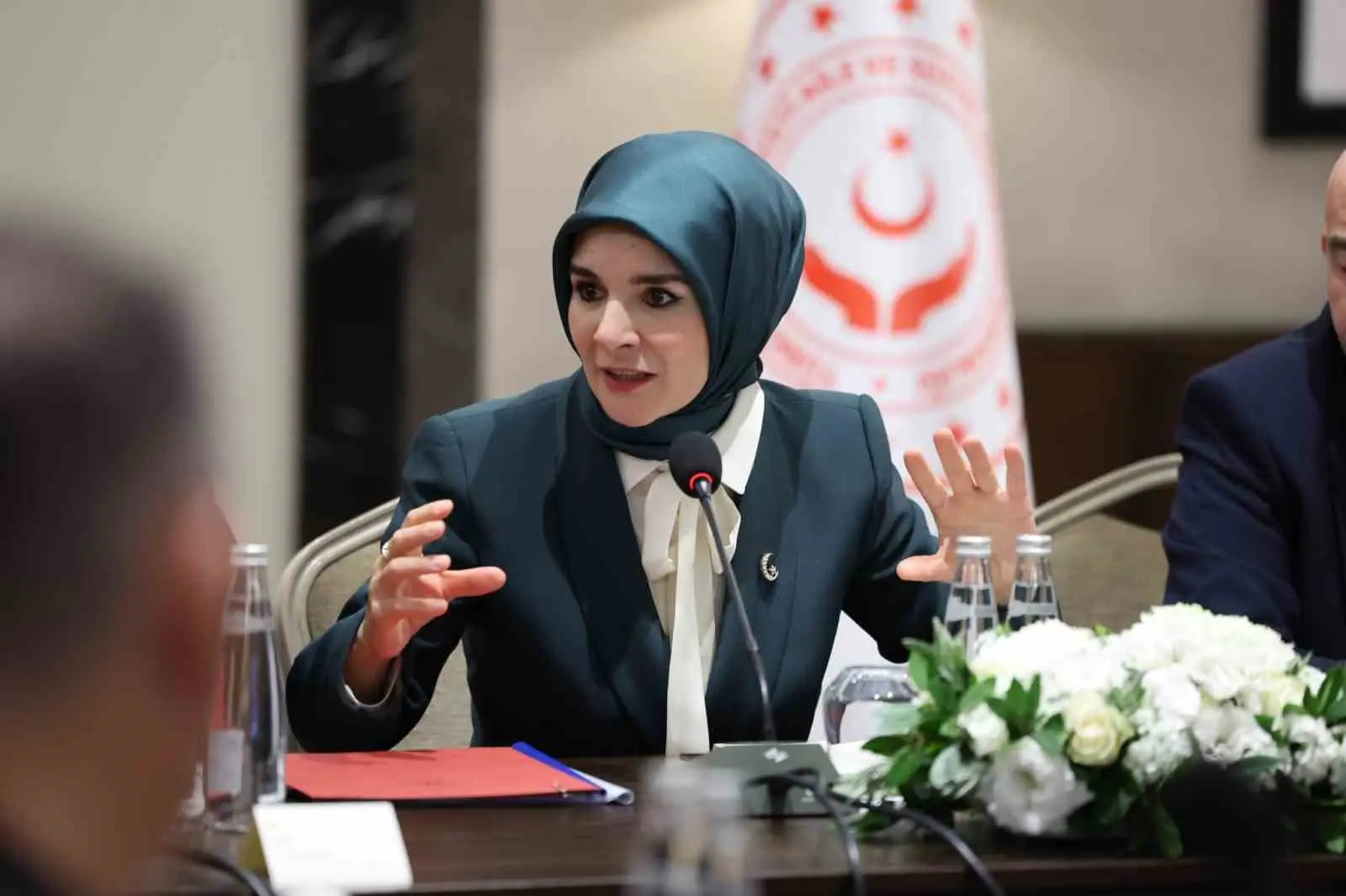 Aile ve Sosyal Hizmetler Bakanı Mahinur Özdemir Göktaş, “Sosyal risk