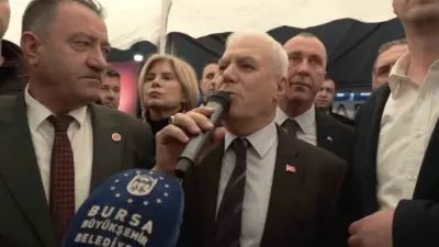 Bursa Büyükşehir Belediye Başkanı Mustafa Bozbey’in Yıldırım ilçesinde gerçekleştirdiği program