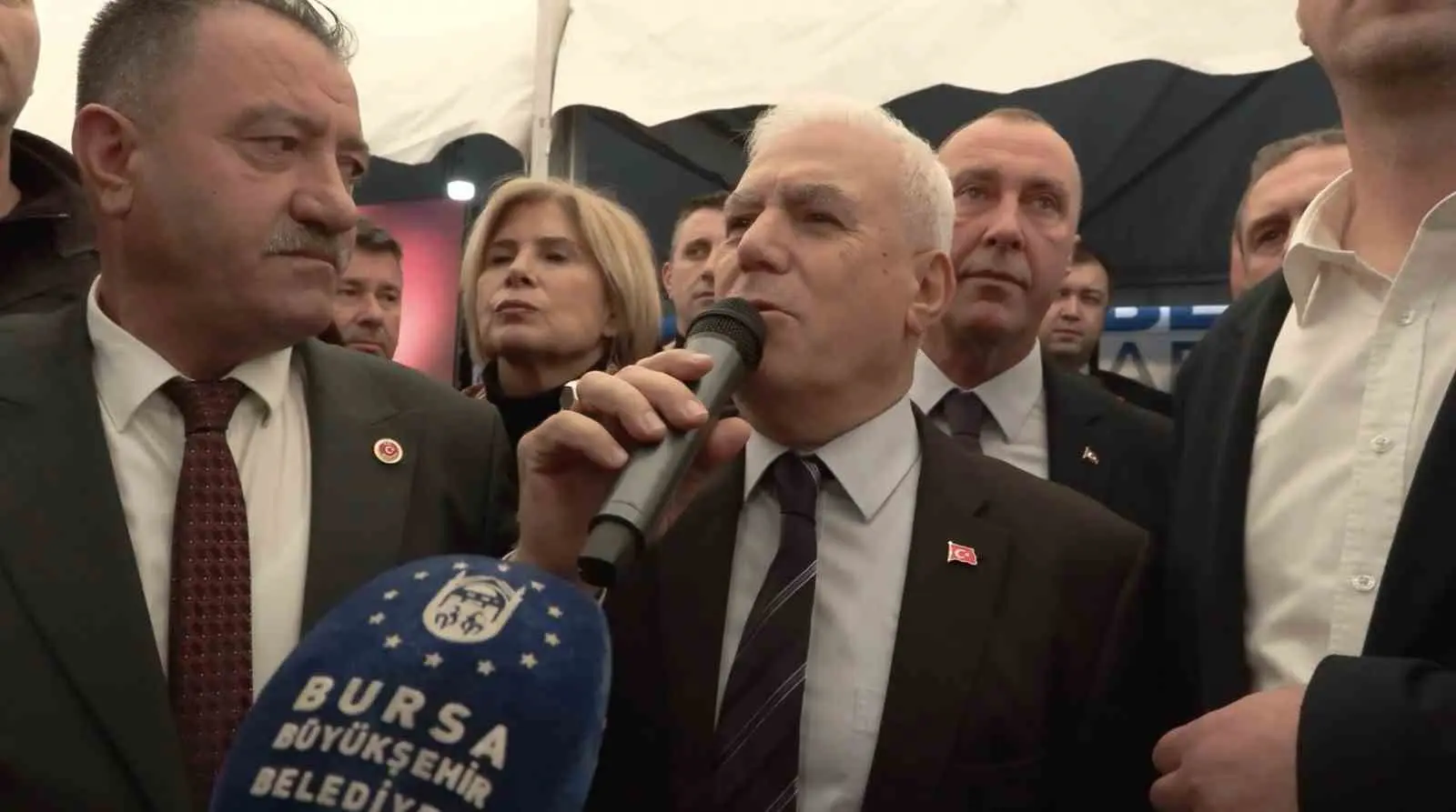 Bursa Büyükşehir Belediye Başkanı Mustafa Bozbey’in Yıldırım ilçesinde gerçekleştirdiği program