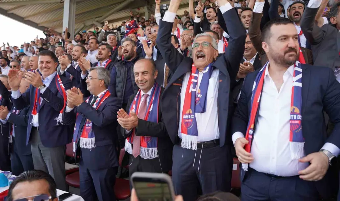 Adıyaman Kahta Belediye Başkanı Mehmet Can Hallaç, Kahta02 Spor’un geleceğine