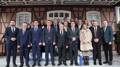 Bursa Büyükşehir Belediye Başkanı Mustafa Bozbey, Sırbistan Sancak Milletvekili Muammer