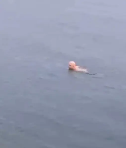 Bursa’nın Mudanya ilçesinde hava sıcaklığının sıfırın altında seyrettiği sabah saatlerinde