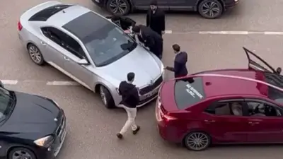 Bursa’nın Nilüfer ilçesinde düğün konvoyu sırasında yaşanan tartışma kısa süreli