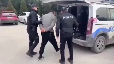 Bursa’nın Osmangazi ilçesinde, haklarında kesinleşmiş hapis cezası bulunan 3 kişi