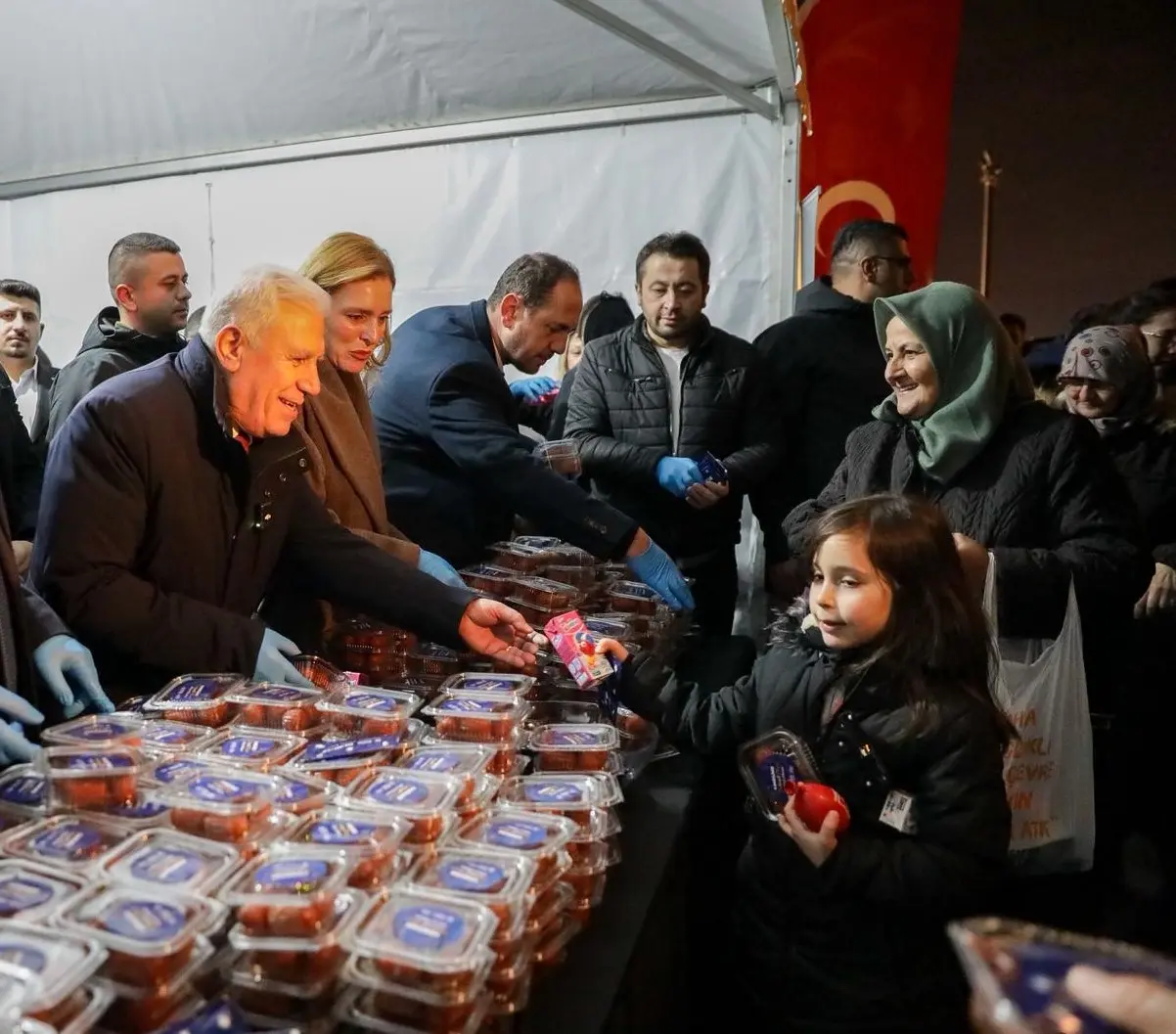 Bursa Büyükşehir Belediyesi, Miraç Kandili’nin manevi atmosferini kent genelinde yaşatmak