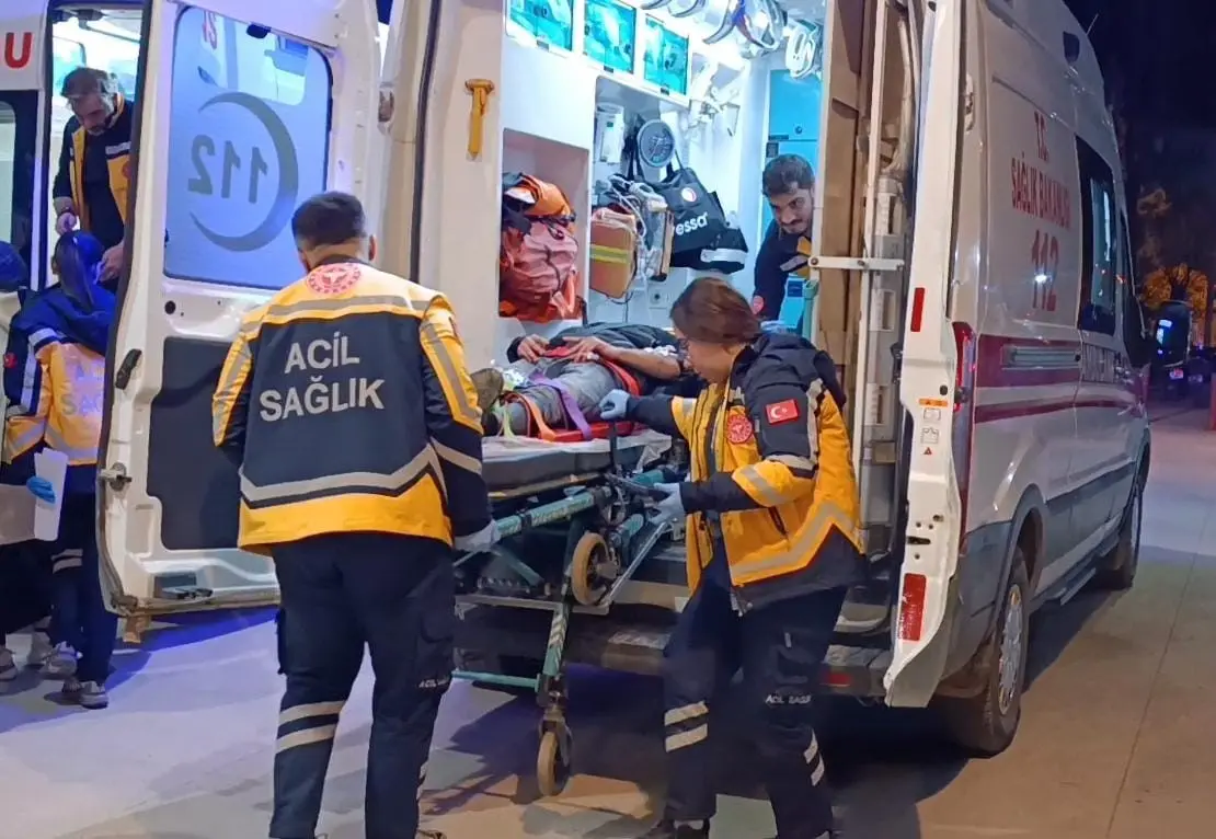 Bursa’nın İnegöl ilçesinde sabaha karşı çıkan silahlı kavgada 1 kişi