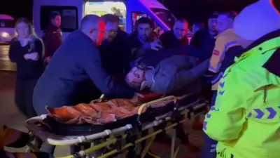 Bursa’nın Kestel ilçesinde iki otomobilin çarpışması sonucu meydana gelen trafik