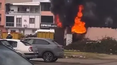 Bursa’da patlama sonucu trafoda çıkan yangın paniğe neden oldu. Edinilen