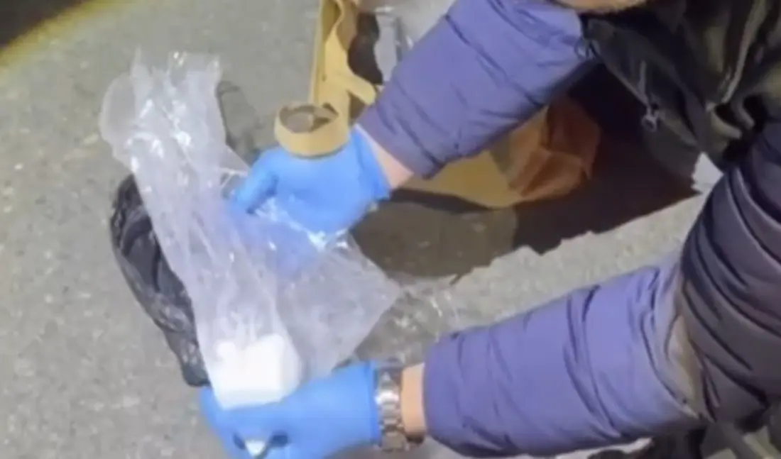 Bursa İl Emniyet Müdürlüğü ekiplerince uyuşturucu ticari yapan 3 şüpheliye