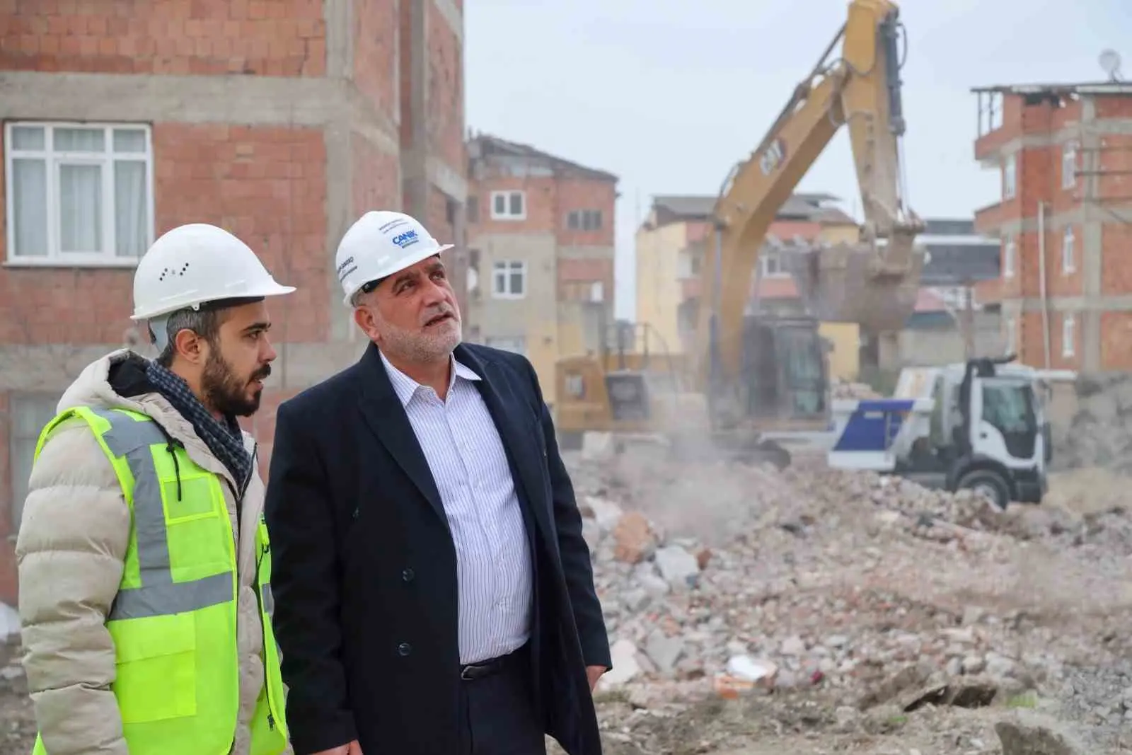 Samsun’un Canik Belediye Başkanı İbrahim Sandıkçı, depreme karşı güvenli yaşam