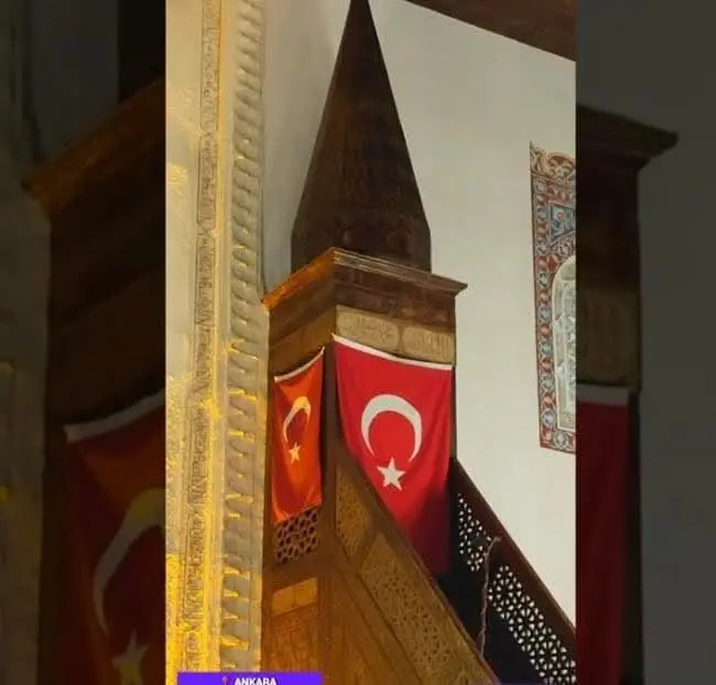 Suriye sınırında Türk bayrağına yönelik gerçekleştirilen saldırıya tepkiler sürerken, Bursa’da