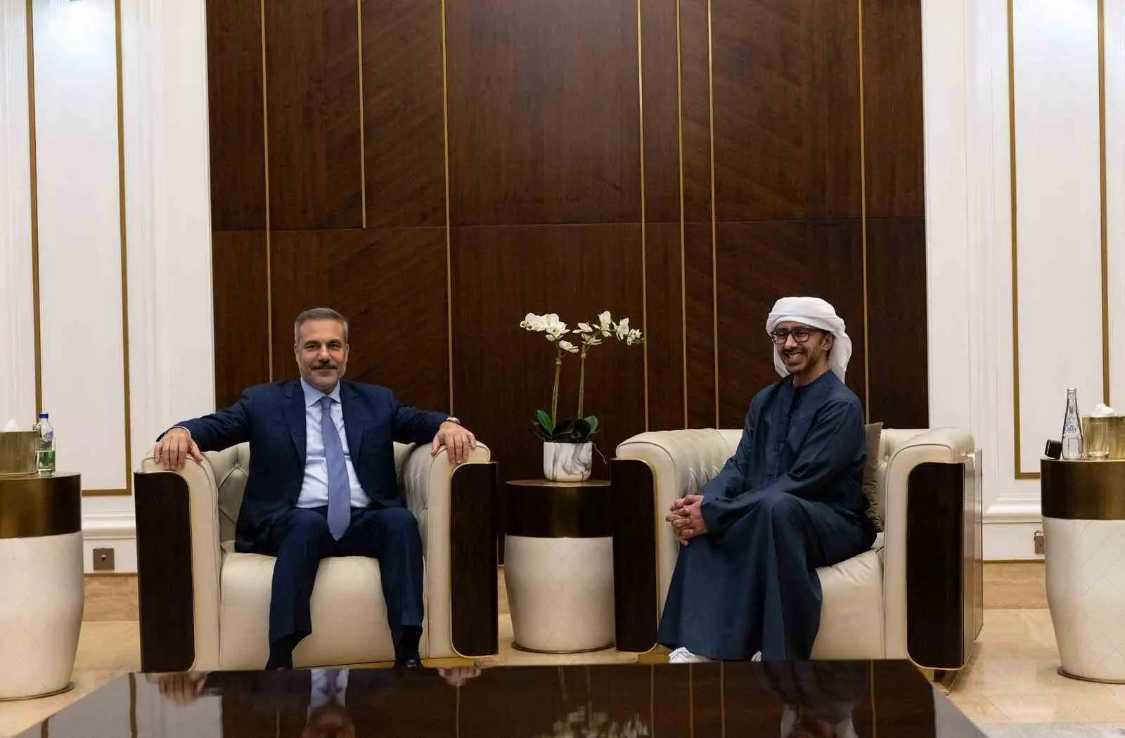 Dışişleri Bakanı Hakan Fidan, resmi ziyaret kapsamında geldiği Birleşik Arap