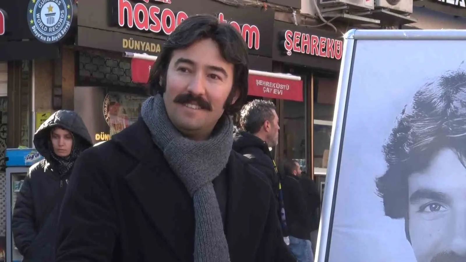 Arabesk müziğin efsanesi Ferdi Tayfur, vefatının yıldönümünde Bursa’da hayranlarının lokma