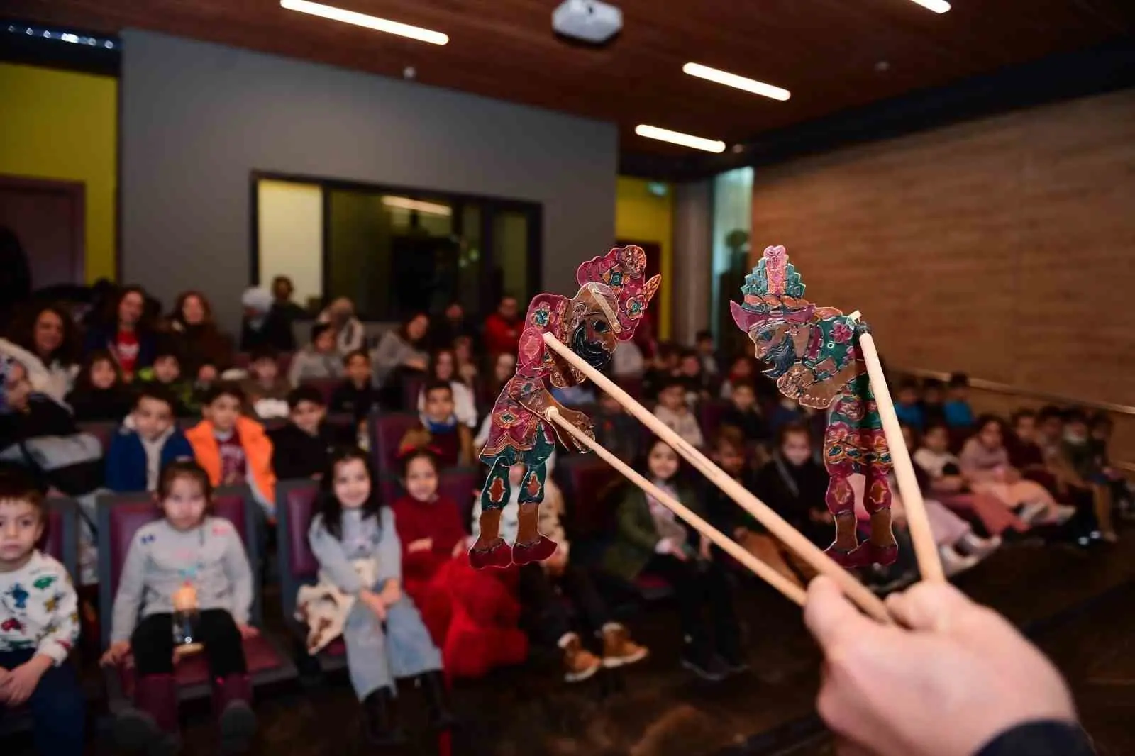 Çocukları, Bursa’nın simgesi haline gelen değerler ile buluşturan Osmangazi Belediyesi,