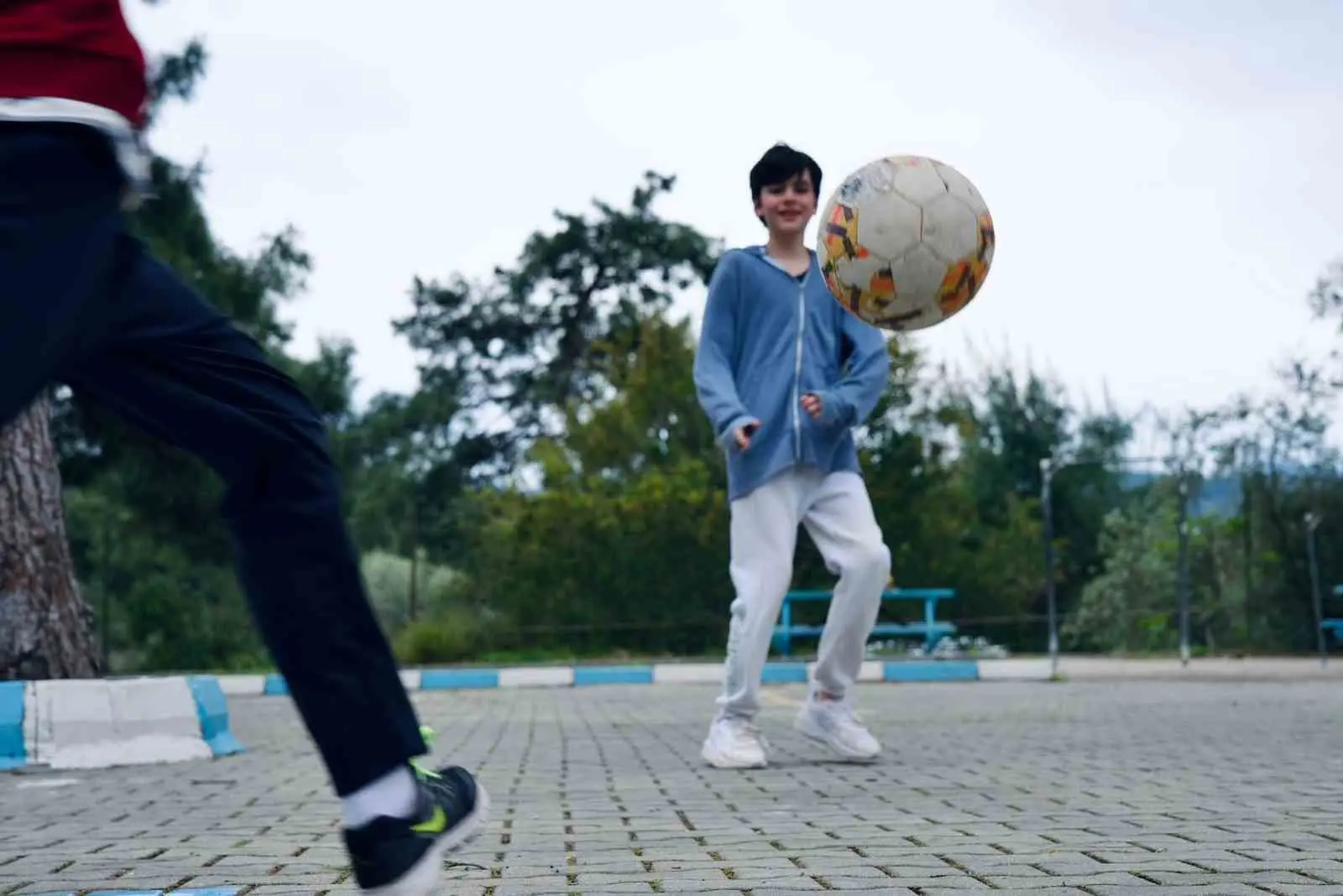 Genç oyuncu Mustafa Konak’ın rol aldığı “Yerçekimi” adlı kısa film,