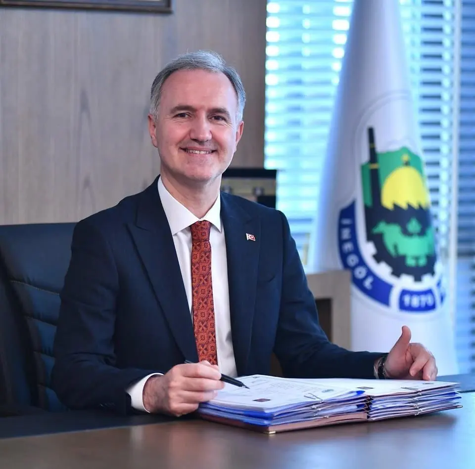 İnegöl Belediyesi’nin üniversite öğrencilerine yönelik eğitim yardımlarının 2025-2026 eğitim öğretim