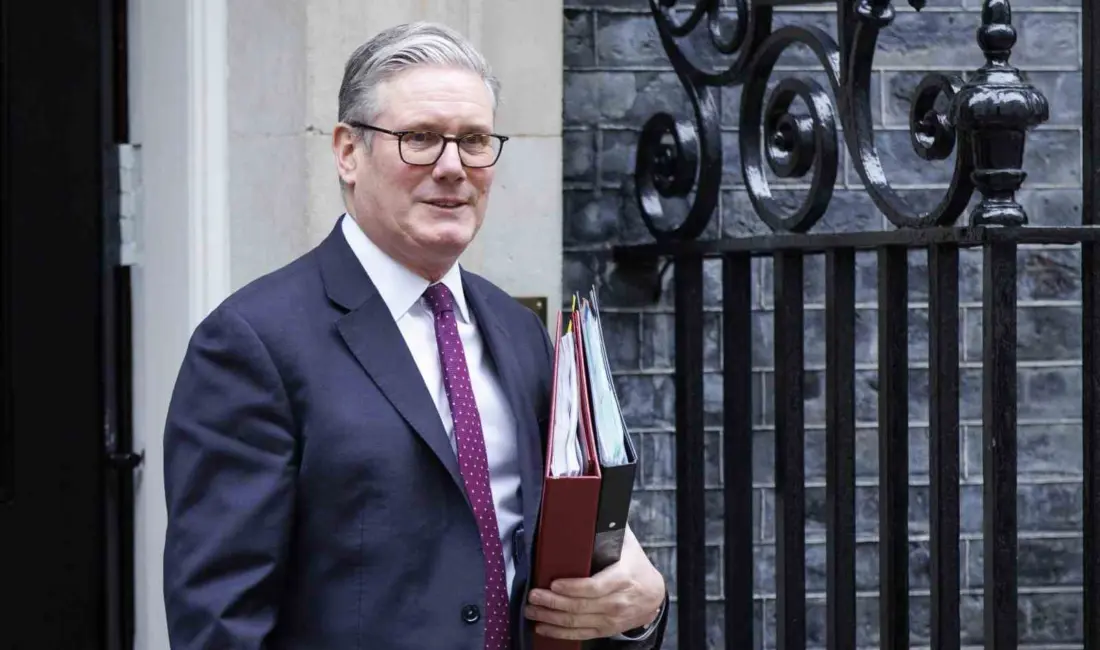 İngiltere Başbakanı Keir Starmer, “İngiltere, uzun zamandır Venezuela’da bir iktidar