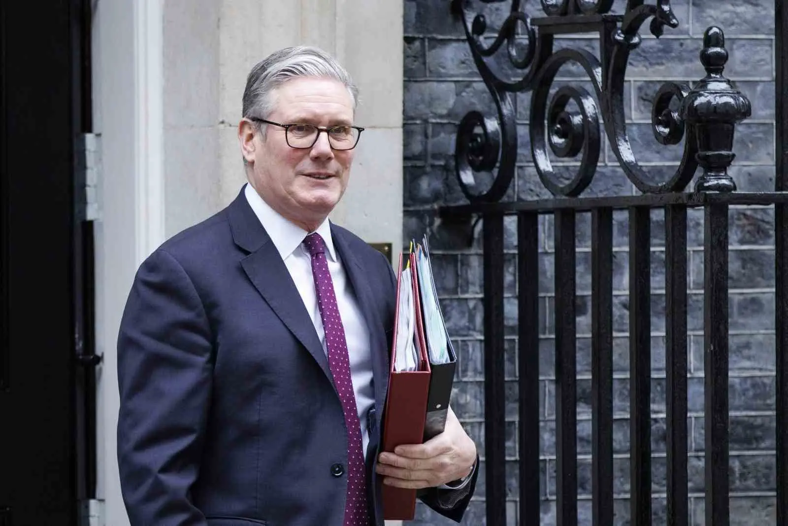 İngiltere Başbakanı Keir Starmer, “İngiltere, uzun zamandır Venezuela’da bir iktidar