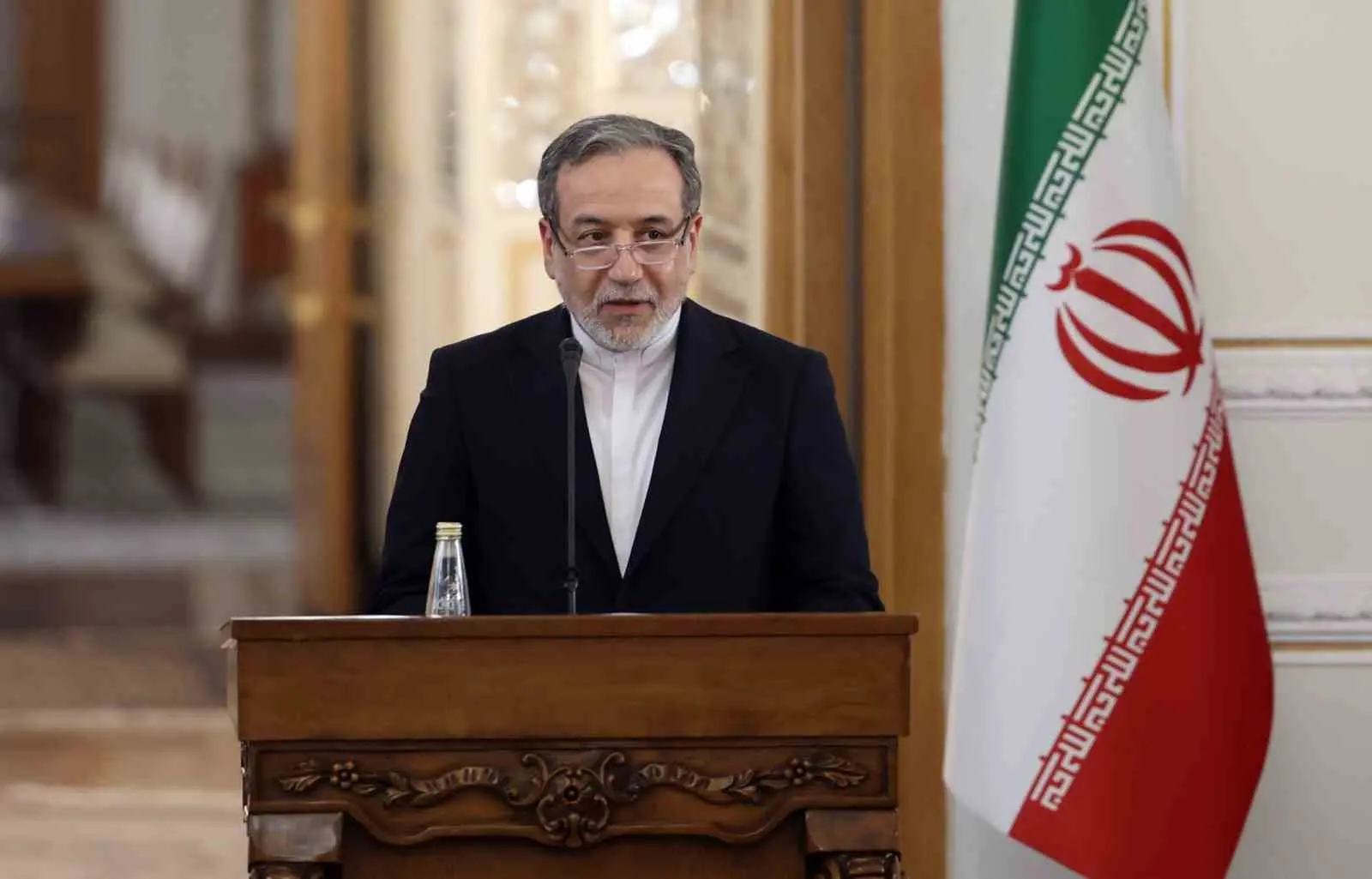 İran Dışişleri Bakanı Abbas Arakçi, ABD Başkanı Donald Trump’ın protestoculara