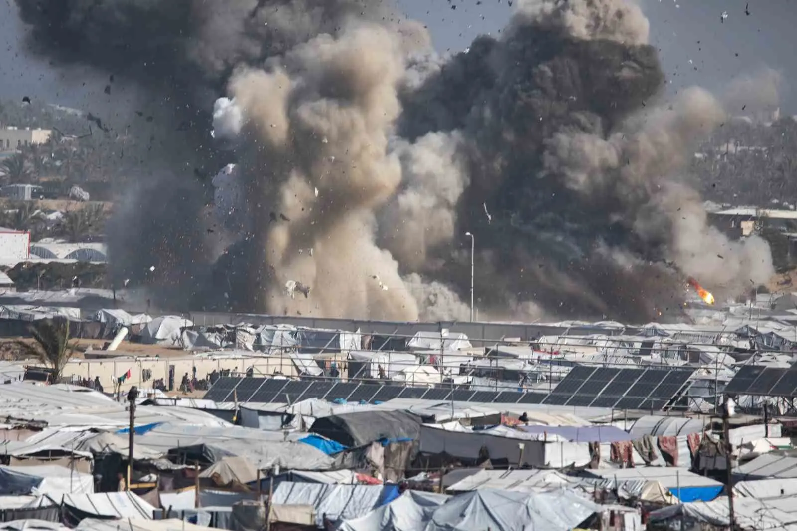 İsrail’in bu sabah Gazze Şeridi’nin çeşitli bölgelerindeki yerleşim yerlerine yönelik