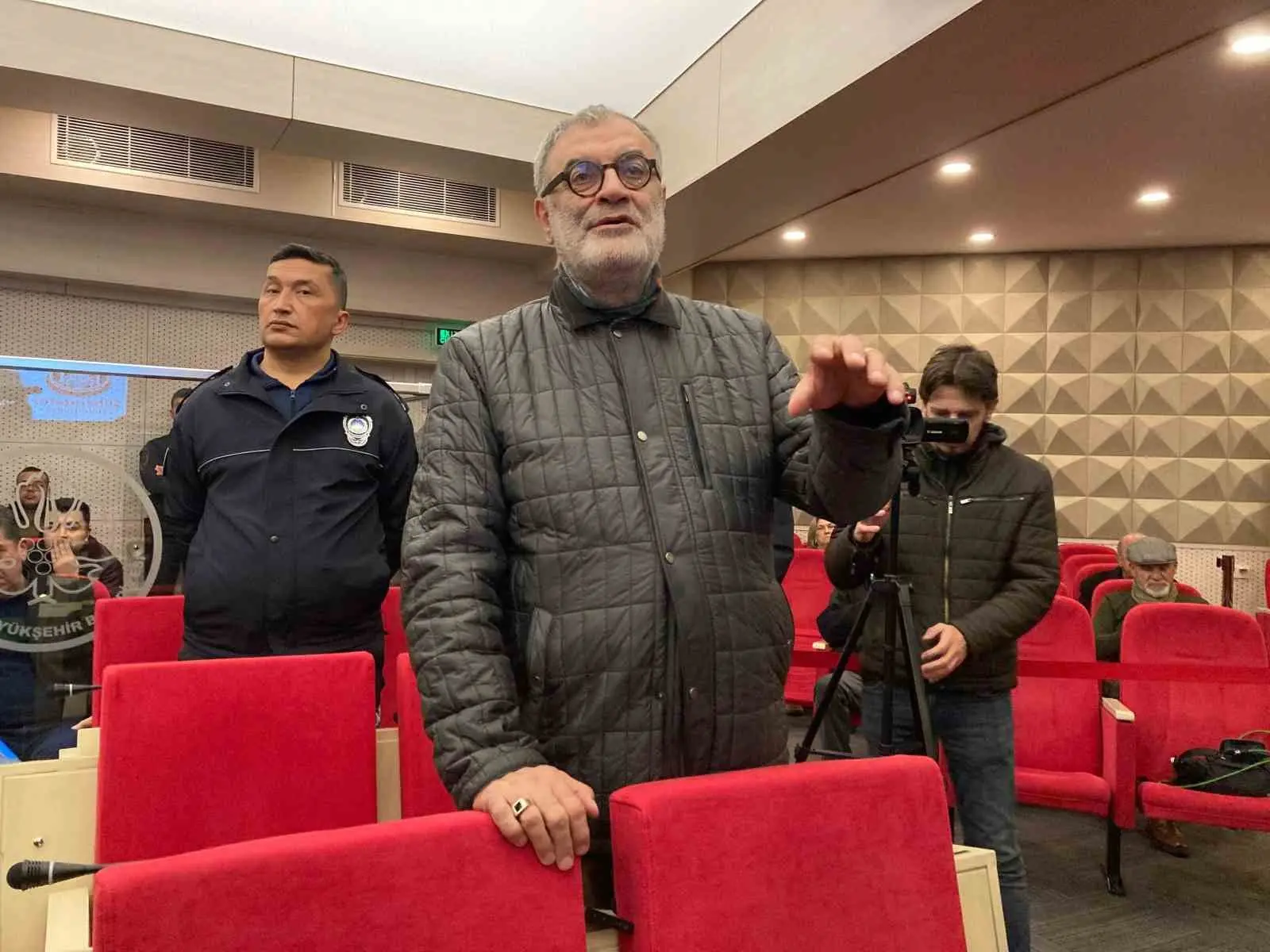 Manisa’nın Şehzadeler Belediye Başkanı Gülşah Durbay’ın vefatının ardından belediye meclisinde