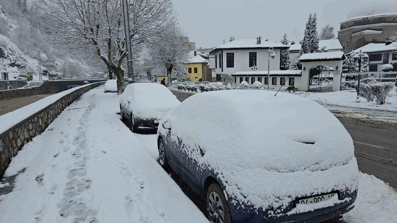 Kosova, son iki gündür aralıksız devam eden şiddetli yağışların ardından