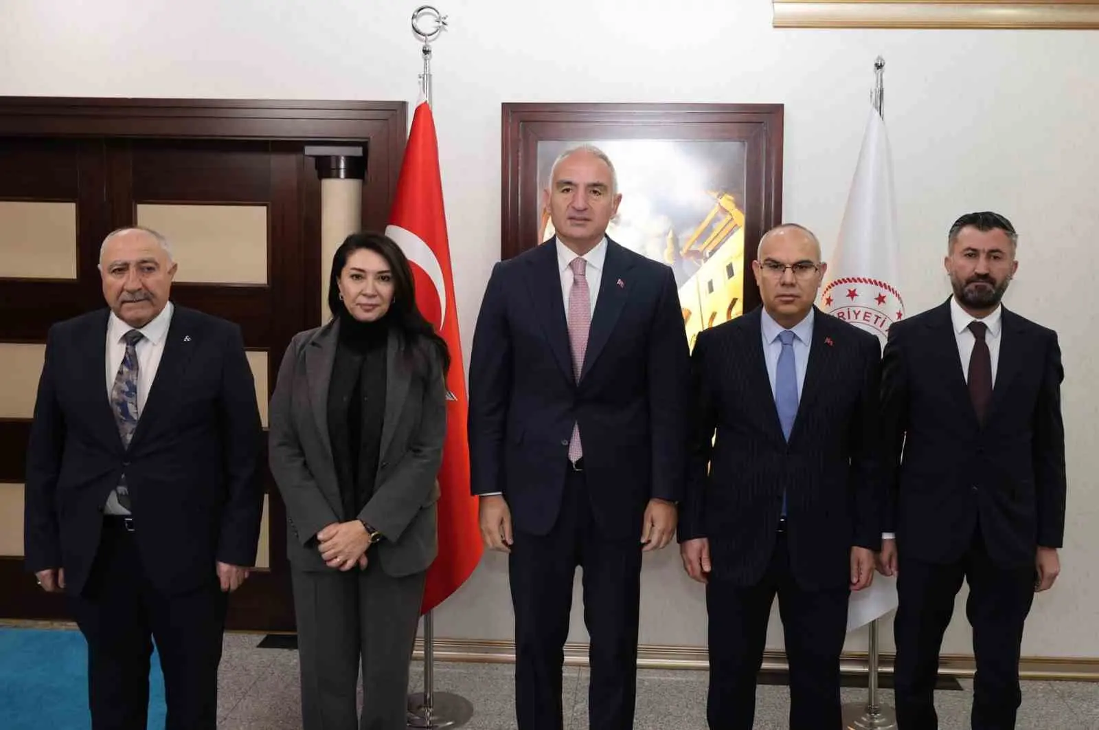 Bir dizi programa katılmak üzere Ağrı’ya gelen Kültür ve Turizm