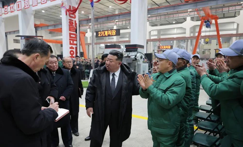 Kuzey Kore lideri Kim Jong-Un, fabrika denetimi sırasında yaptığı açıklamada,