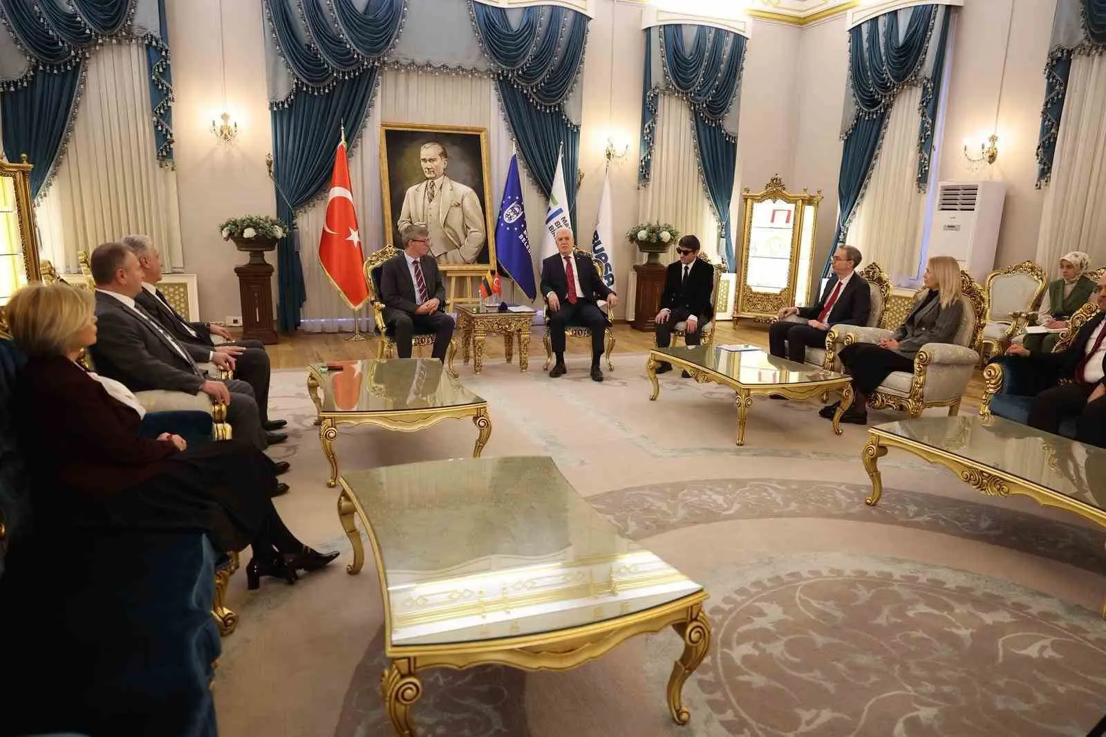 Bursa Büyükşehir Belediye Başkanı Mustafa Bozbey, Litvanya Ankara Büyükelçisi Marius
