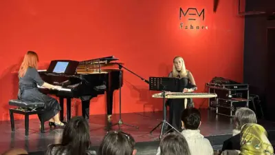 Nilüfer Belediyesi Dr. Hüseyin Parkan Sanlıkol Müzik Enstrümanları Müzesi’nde, kanun
