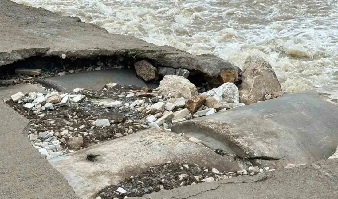Mustafakemalpaşa’nın Yamanlı Mahallesi’nde mesire alanına geçişi sağlayan köprüdeki hasar, üzerinden