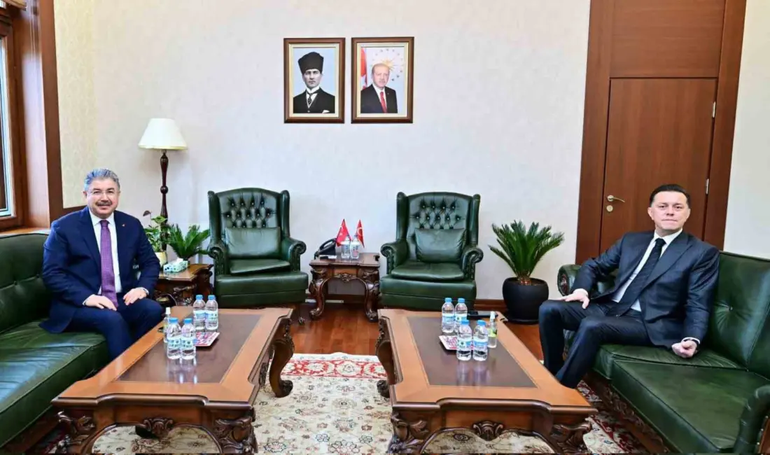 AK Parti Eskişehir Milletvekili Nebi Hatipoğlu, yeni Eskişehir Valisi Dr.