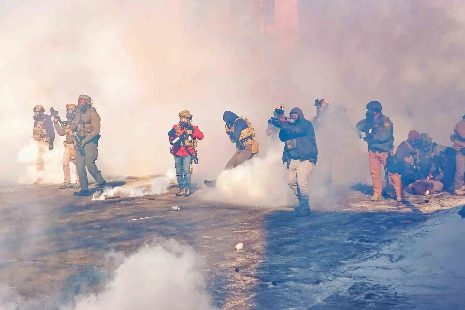 ABD’nin Minnesota eyaletindeki Minneapolis kentinde Göçmenlik ve Gümrük Muhafaza Dairesi