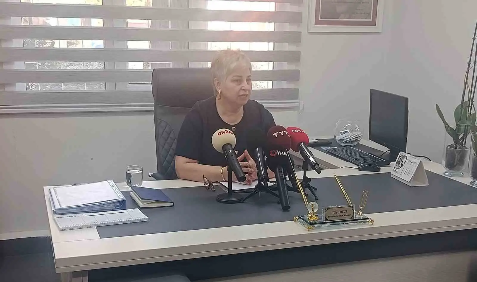 Bahçelievler Mahallesi Muhtarı Hülya Oğuz, kendisi ve ailesi hakkında ortaya