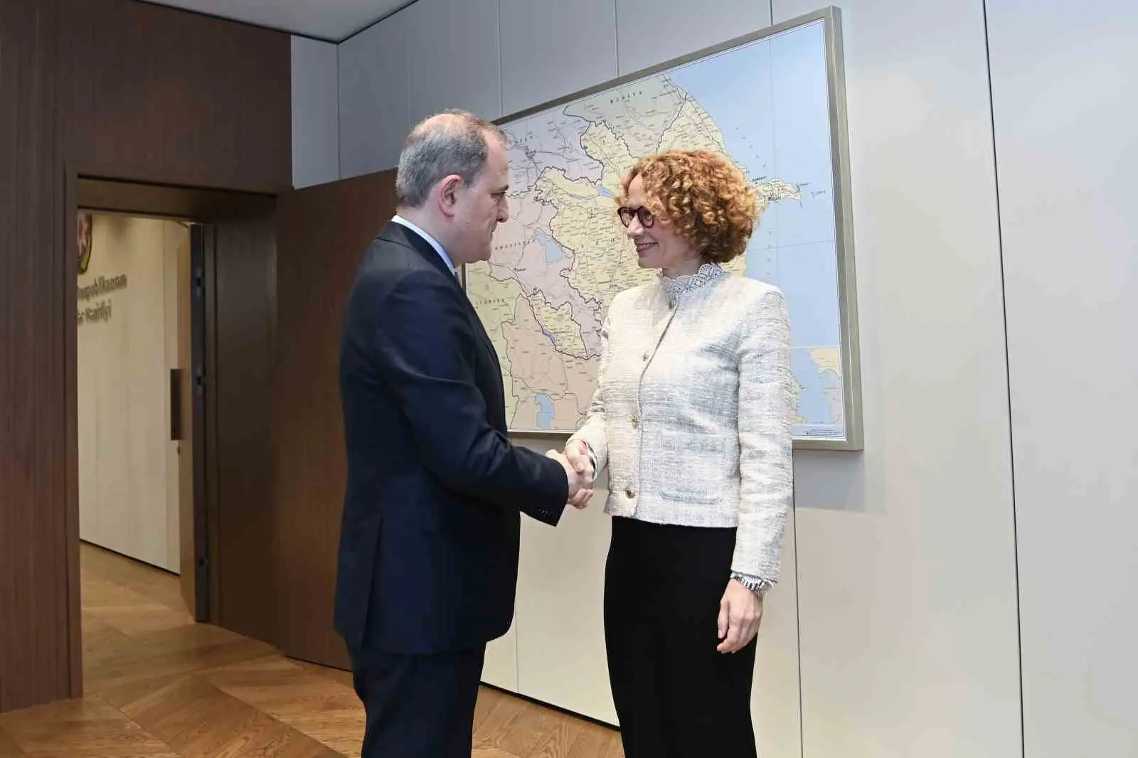 Azerbaycan Dışişleri Bakanı Ceyhun Bayramov, Bakü’yü ziyaret eden NATO Genel