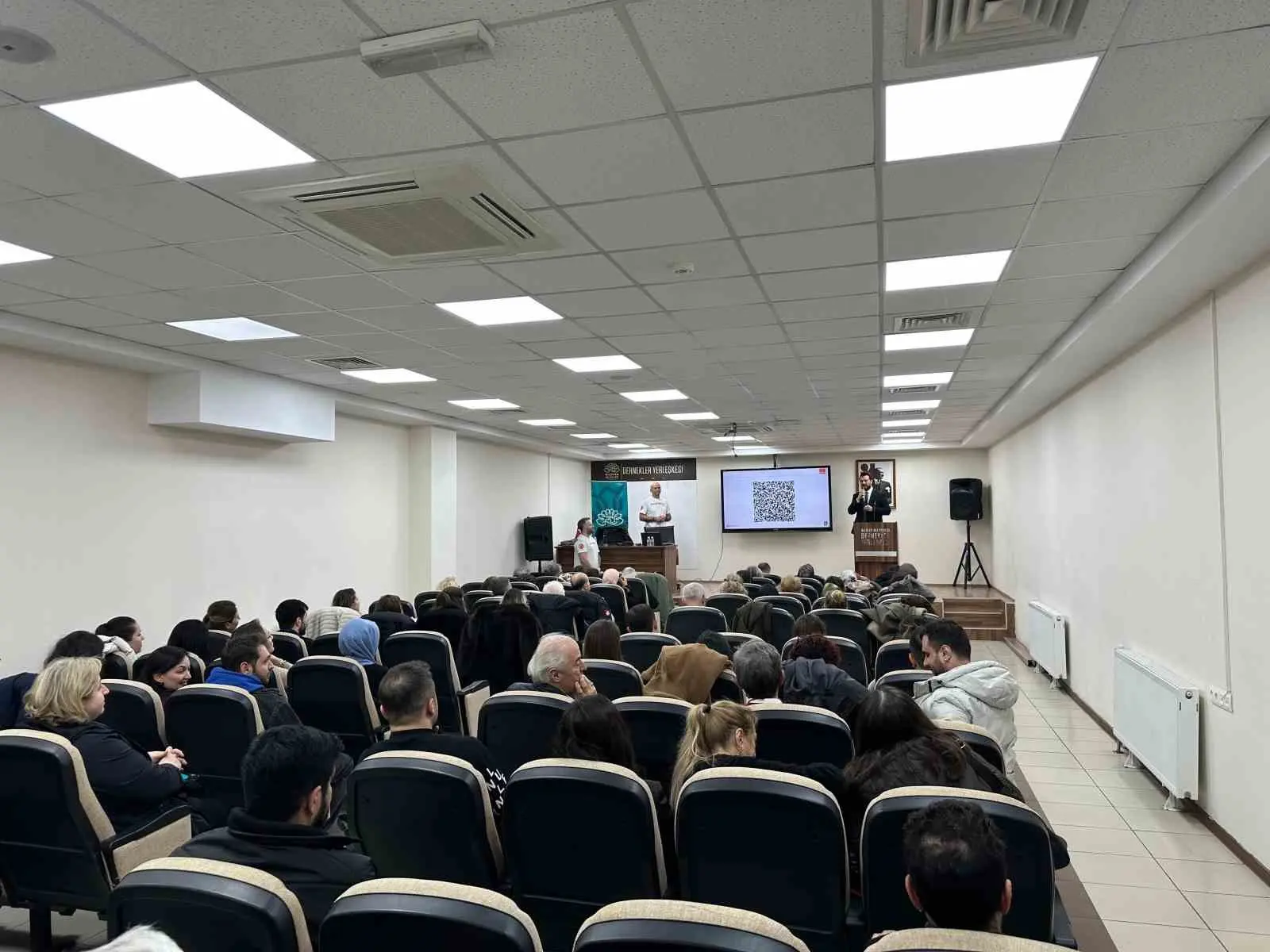 Nilüfer Belediyesi, personelinin afetlere karşı hazırlıklı olması amacıyla Türkiye Belediyeler