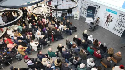 Nilüfer Belediyesi’nin düzenlediği ’Sağlık Buluşmaları’na konuk olan psikiyatrist Uzman Dr.