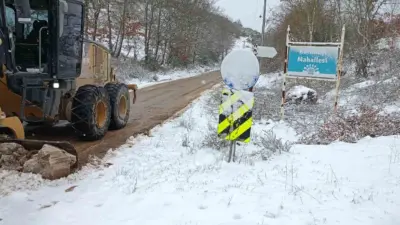 Bursa’yı etkisi altına alan yoğun kar yağışına karşı Nilüfer Belediyesi