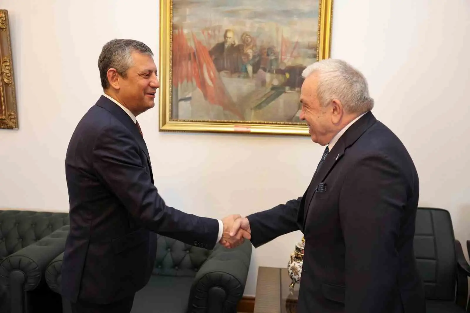 Nilüfer Belediye Başkanı Şadi Özdemir, CHP Nilüfer İlçe Örgütü ile