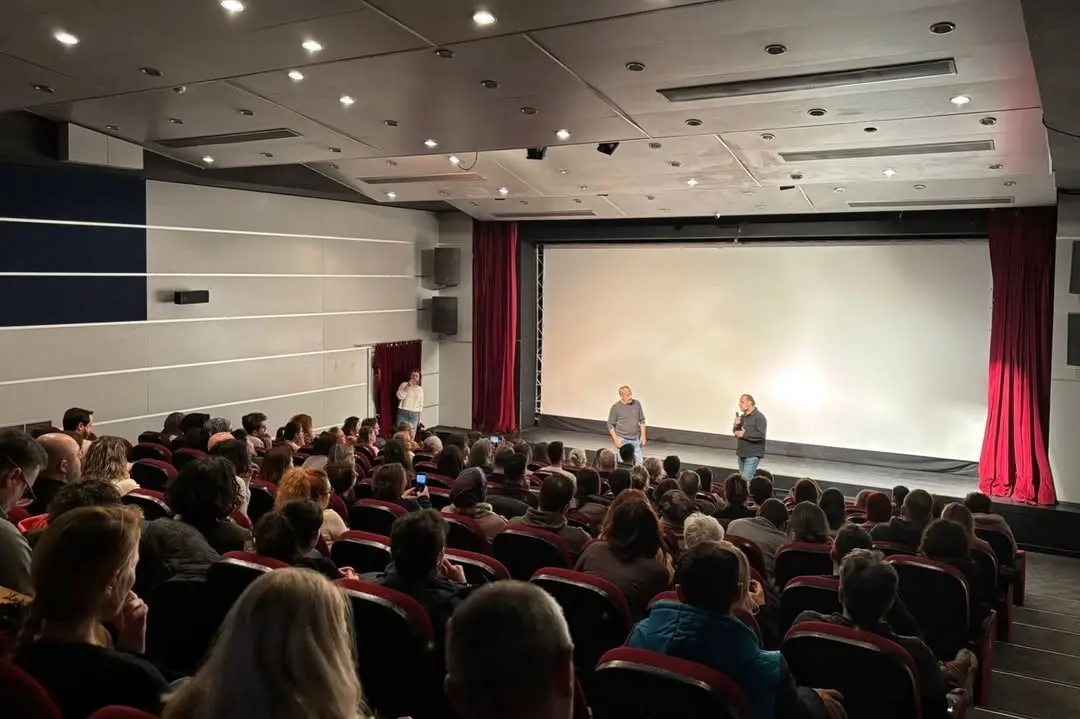 Nilüfer Belediyesi’nin düzenlediği ‘Bir Yönetmen Bir Söyleşi’ etkinliğinin bu ayki