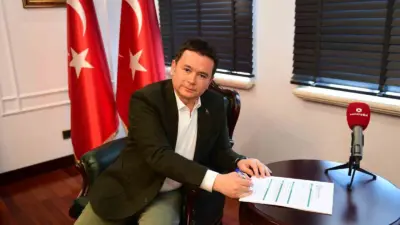 Osmangazi Belediye Başkanı Erkan Aydın, Bursaspor Kulübü Başkanı Enes Çelik’i