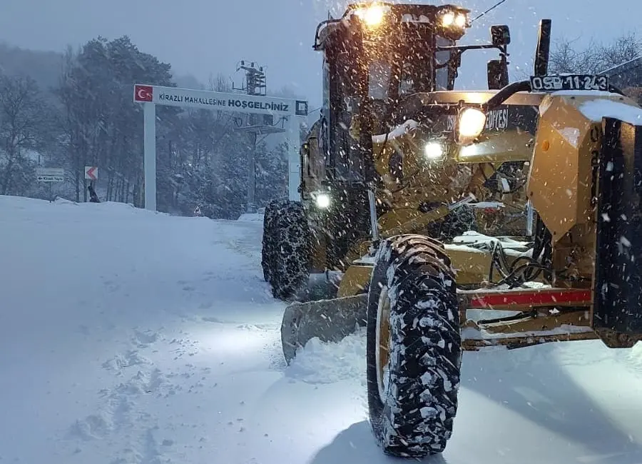 Yeni yılın ilk saatlerinden itibaren vatandaşların rahat ulaşımı adına etkin